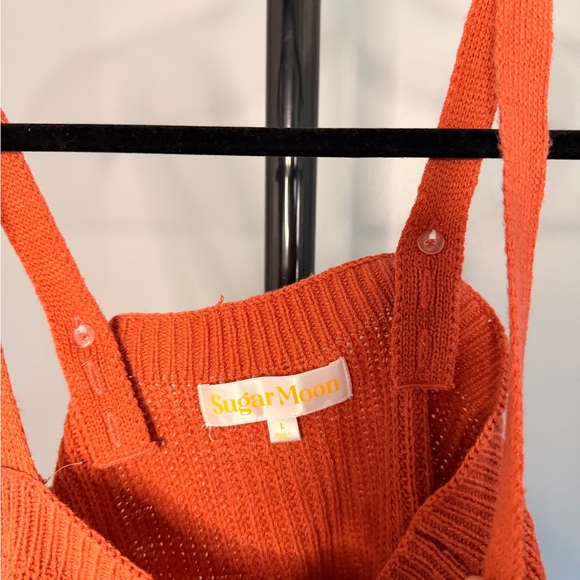 Size Large Knitted Tank Crop Top - Picture 4 of 4